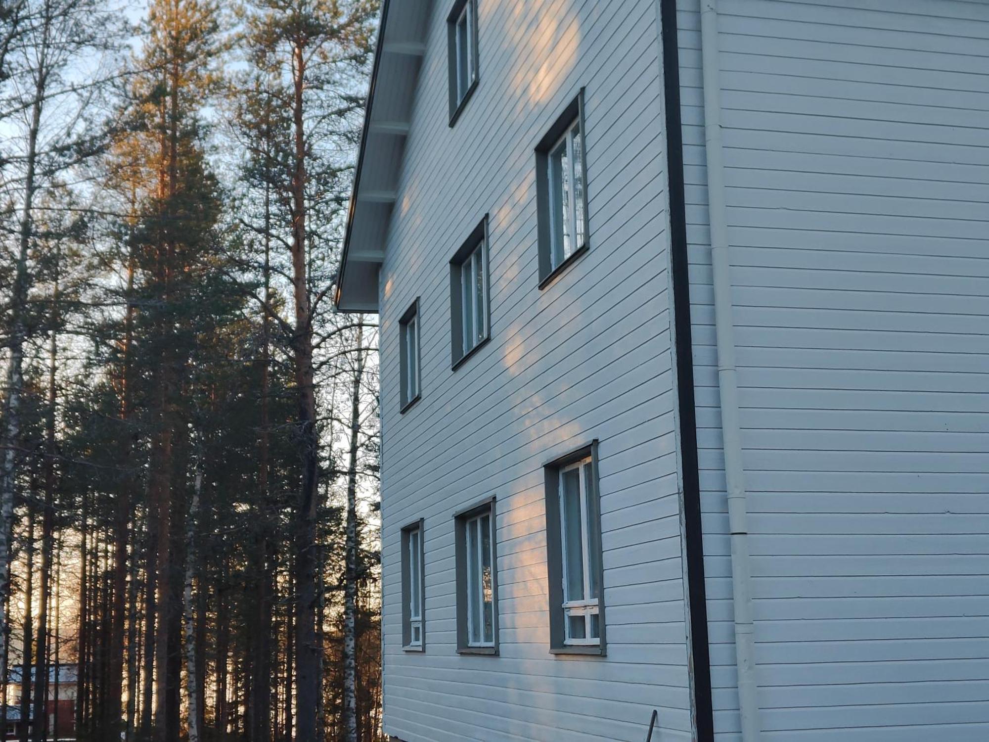 Royal Reindeer Lakeside Apartments Рованиеми Экстерьер фото