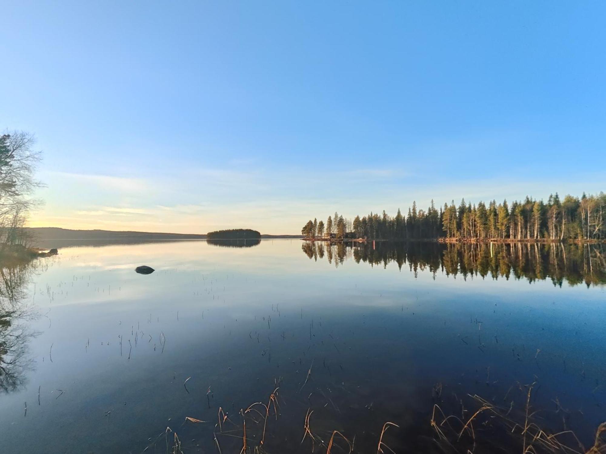 Royal Reindeer Lakeside Apartments Рованиеми Экстерьер фото